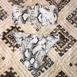Black and white snake print bikini